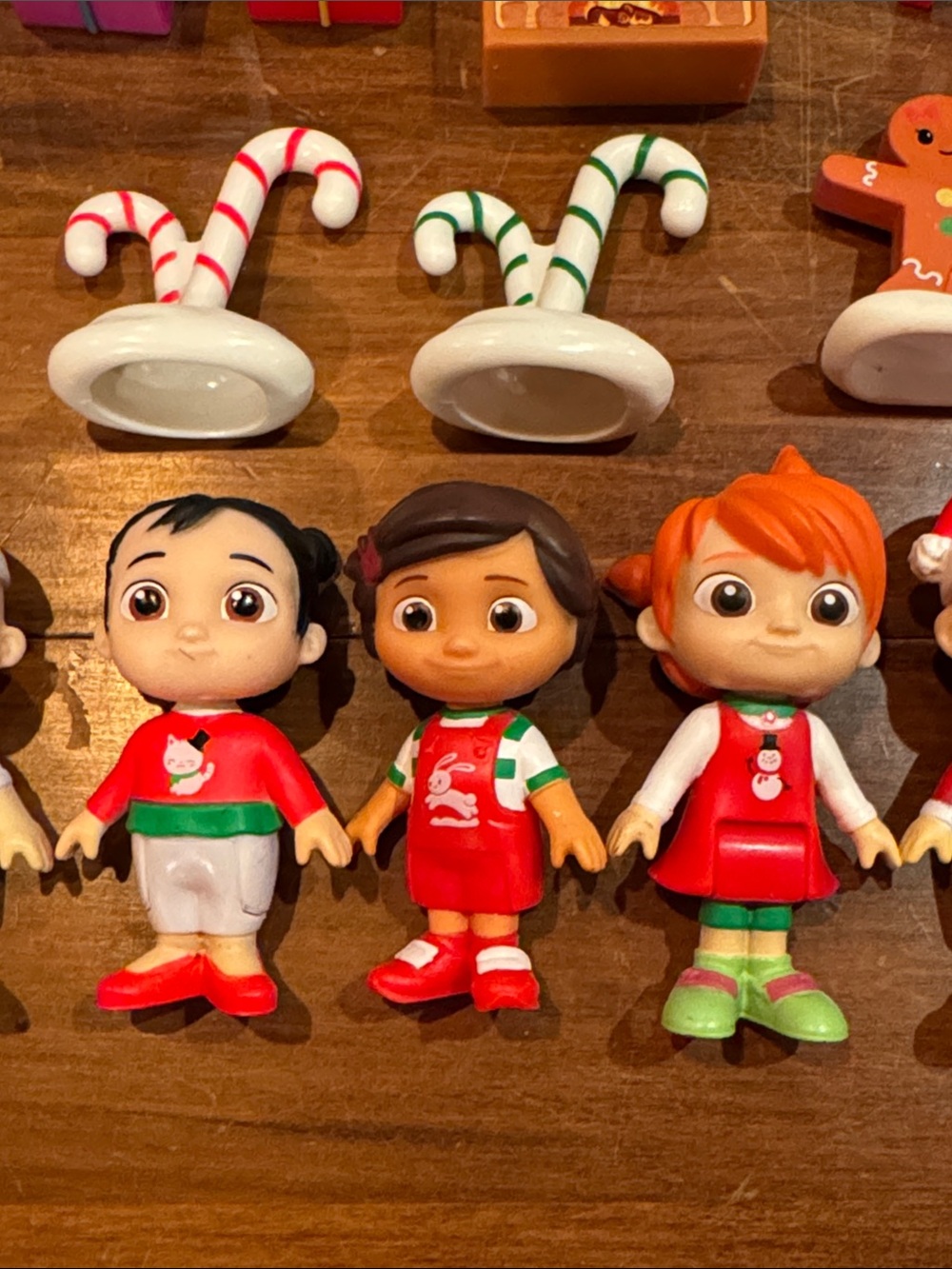 Jazwares CoComelon Advent Calendar Figurines Play Set of 23 Pieces Christmas - Picture 5 of 7